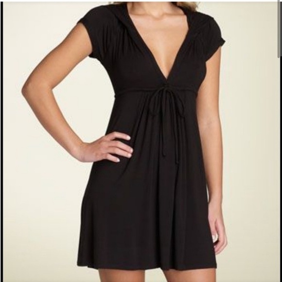 Robin Piccone Black Swim Coverup with Cap Sleeves Large - Picture 1 of 16